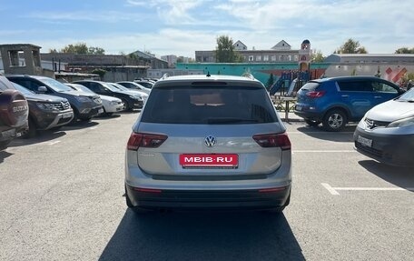 Volkswagen Tiguan II, 2020 год, 1 990 000 рублей, 3 фотография