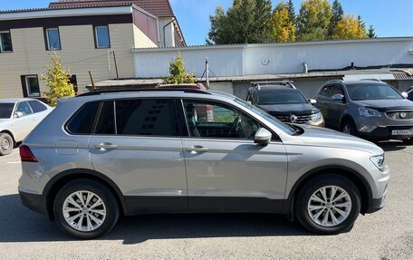 Volkswagen Tiguan II, 2020 год, 1 990 000 рублей, 4 фотография