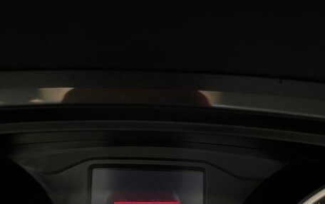 Volkswagen Tiguan II, 2020 год, 1 990 000 рублей, 16 фотография