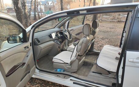 Toyota ISis I, 2007 год, 900 000 рублей, 10 фотография