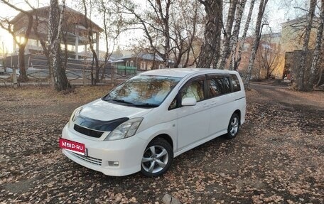 Toyota ISis I, 2007 год, 900 000 рублей, 6 фотография
