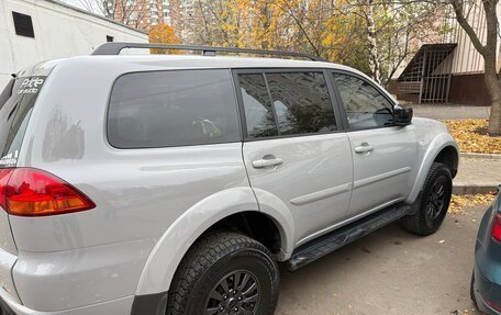 Mitsubishi Pajero Sport II рестайлинг, 2013 год, 2 050 000 рублей, 10 фотография