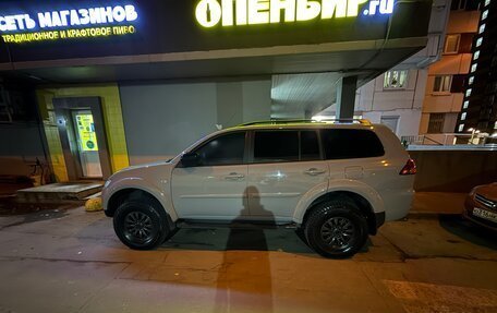 Mitsubishi Pajero Sport II рестайлинг, 2013 год, 2 050 000 рублей, 17 фотография
