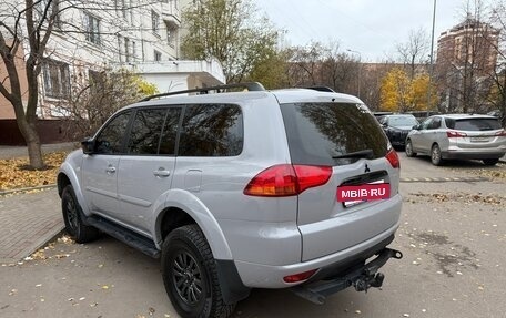 Mitsubishi Pajero Sport II рестайлинг, 2013 год, 2 050 000 рублей, 15 фотография