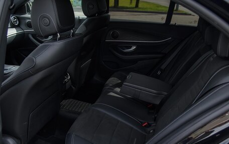 Mercedes-Benz E-Класс, 2021 год, 4 650 000 рублей, 13 фотография