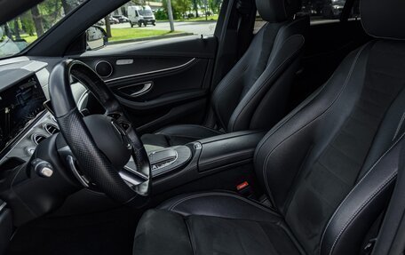 Mercedes-Benz E-Класс, 2021 год, 4 650 000 рублей, 12 фотография