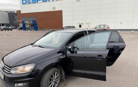 Volkswagen Polo VI (EU Market), 2019 год, 1 350 000 рублей, 2 фотография