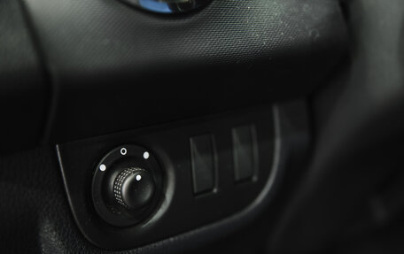 Renault Sandero II рестайлинг, 2020 год, 1 050 000 рублей, 5 фотография