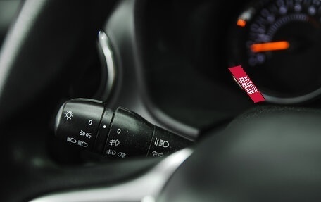 Renault Sandero II рестайлинг, 2020 год, 1 050 000 рублей, 7 фотография