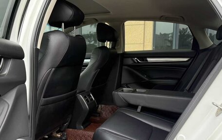 Honda Accord IX рестайлинг, 2021 год, 1 875 000 рублей, 9 фотография