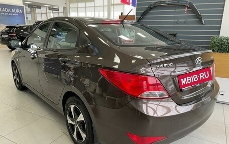 Hyundai Solaris II рестайлинг, 2015 год, 899 000 рублей, 6 фотография