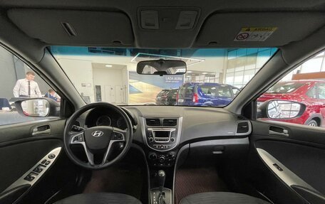 Hyundai Solaris II рестайлинг, 2015 год, 899 000 рублей, 13 фотография