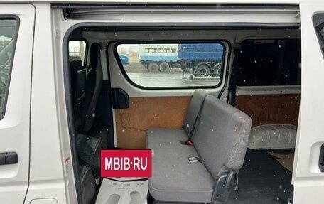 Toyota HiAce H200, 2016 год, 3 499 900 рублей, 18 фотография