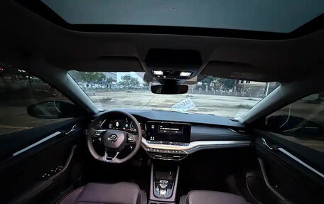 Skoda Octavia IV, 2021 год, 1 650 000 рублей, 9 фотография