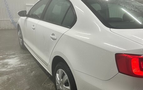 Volkswagen Jetta VI, 2013 год, 1 130 000 рублей, 5 фотография