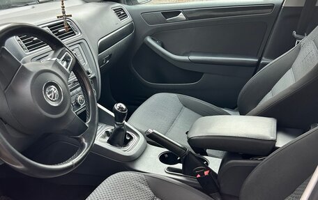 Volkswagen Jetta VI, 2013 год, 1 130 000 рублей, 9 фотография