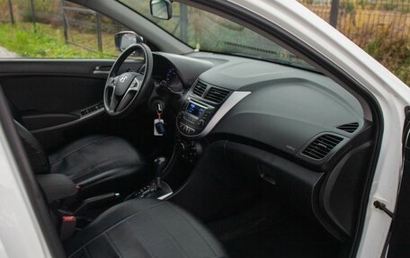 Hyundai Solaris II рестайлинг, 2015 год, 820 000 рублей, 20 фотография