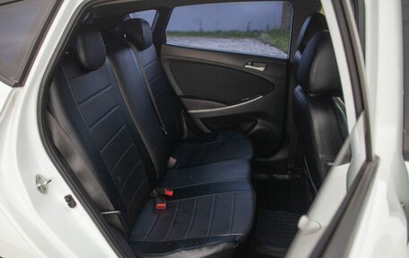 Hyundai Solaris II рестайлинг, 2015 год, 820 000 рублей, 32 фотография