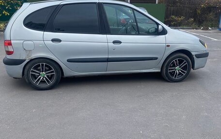 Renault Scenic III, 2001 год, 280 000 рублей, 4 фотография