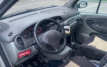 Renault Scenic III, 2001 год, 280 000 рублей, 7 фотография