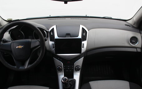 Chevrolet Cruze II, 2013 год, 820 000 рублей, 15 фотография