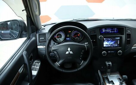 Mitsubishi Pajero IV, 2007 год, 1 300 000 рублей, 13 фотография