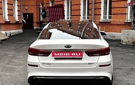 KIA Optima IV, 2019 год, 2 030 000 рублей, 9 фотография