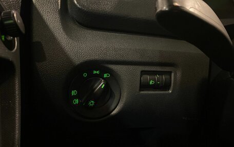 Skoda Fabia II, 2013 год, 646 000 рублей, 32 фотография