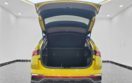 Skoda Kamiq I, 2022 год, 1 300 000 рублей, 18 фотография