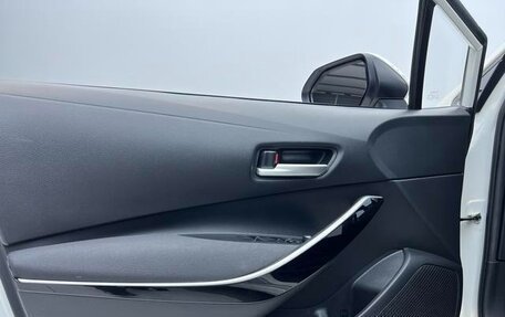 Toyota Corolla, 2021 год, 1 978 000 рублей, 8 фотография