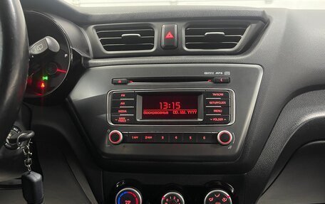 KIA Rio III рестайлинг, 2015 год, 999 000 рублей, 17 фотография