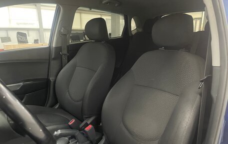 KIA Rio III рестайлинг, 2015 год, 999 000 рублей, 24 фотография