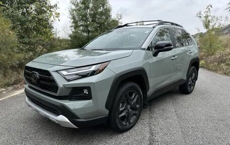 Toyota RAV4, 2022 год, 3 450 000 рублей, 1 фотография