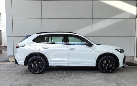 Volkswagen Tiguan, 2025 год, 5 190 000 рублей, 6 фотография