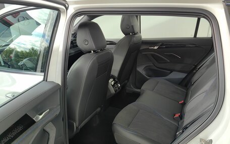 Volkswagen Tiguan, 2025 год, 5 190 000 рублей, 14 фотография