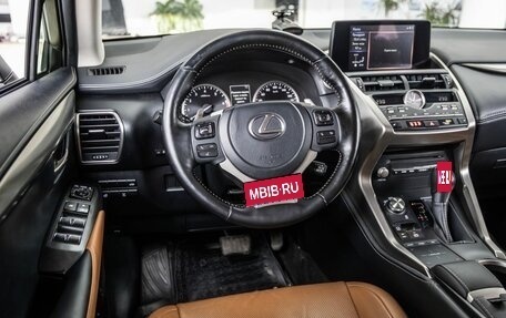 Lexus NX I, 2020 год, 3 998 000 рублей, 25 фотография