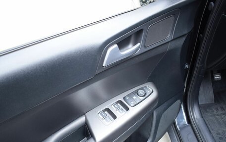 KIA Sportage IV рестайлинг, 2020 год, 2 190 000 рублей, 15 фотография