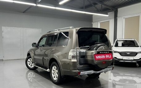 Mitsubishi Pajero IV, 2011 год, 1 645 000 рублей, 6 фотография