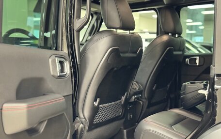 Jeep Wrangler, 2023 год, 7 499 000 рублей, 26 фотография