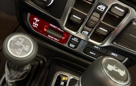 Jeep Wrangler, 2023 год, 7 499 000 рублей, 22 фотография