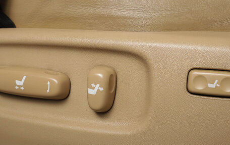 Toyota Land Cruiser Prado 120 рестайлинг, 2008 год, 2 639 000 рублей, 11 фотография