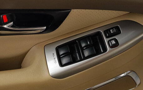 Toyota Land Cruiser Prado 120 рестайлинг, 2008 год, 2 639 000 рублей, 10 фотография