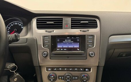 Volkswagen Golf VII, 2013 год, 1 045 000 рублей, 17 фотография