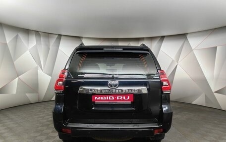 Toyota Land Cruiser Prado 150 рестайлинг 2, 2019 год, 4 849 000 рублей, 8 фотография