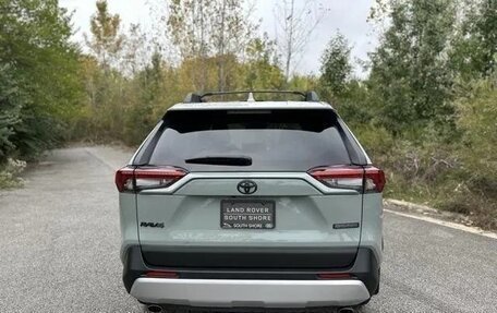 Toyota RAV4, 2022 год, 3 450 000 рублей, 6 фотография