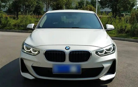BMW 1 серия, 2021 год, 1 750 000 рублей, 2 фотография