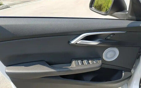 BMW 1 серия, 2021 год, 1 750 000 рублей, 11 фотография