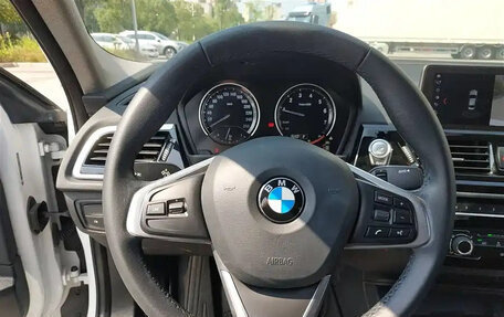 BMW 1 серия, 2021 год, 1 750 000 рублей, 15 фотография