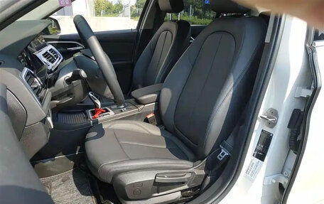 BMW 1 серия, 2021 год, 1 750 000 рублей, 12 фотография