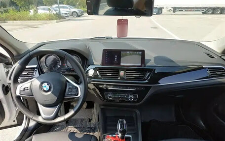 BMW 1 серия, 2021 год, 1 750 000 рублей, 14 фотография